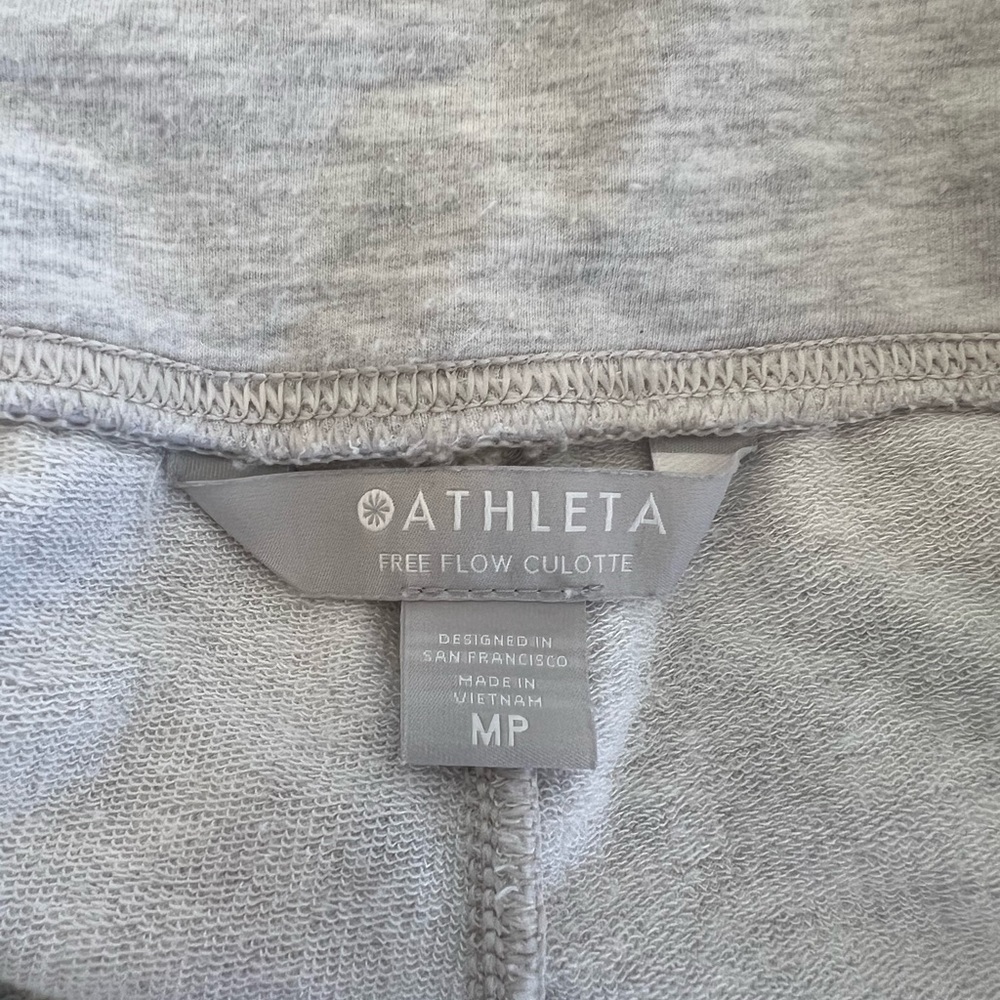 Athleta Heather Gray Culotte Pants Size MP - Picture 2 of 9